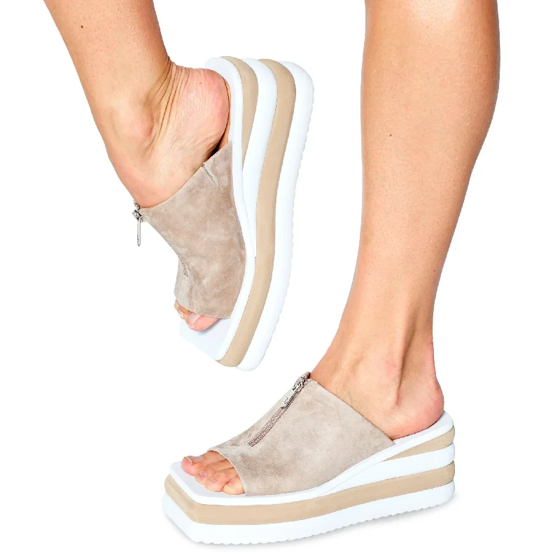 Taupe (beige)